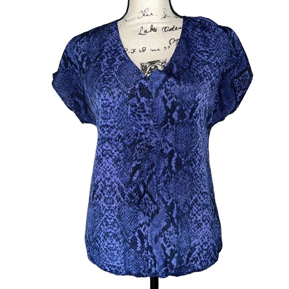 Loft black & blue v-neck blouse XS‎